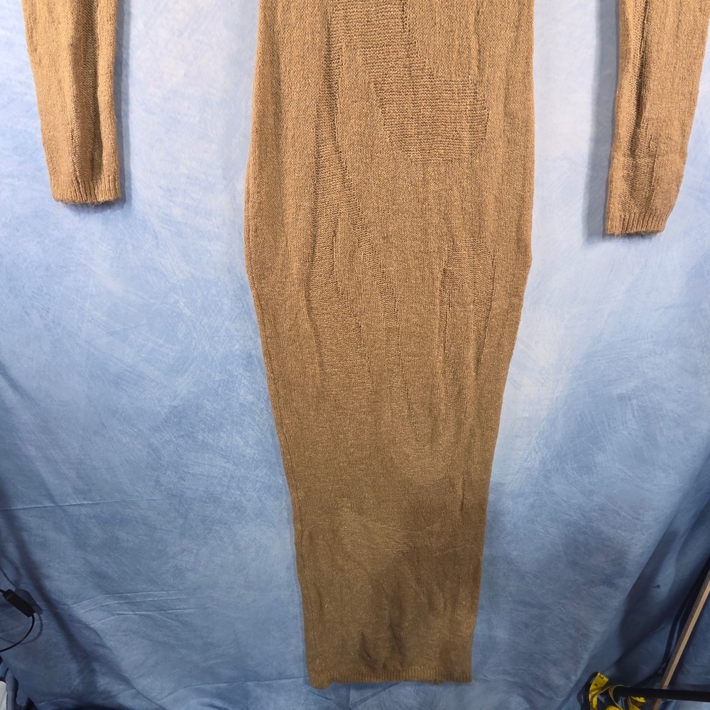 PrettyLittleThing Womens Camel Knit‎ Open Back Mock Neck Maxi Dress Small NWT - Picture 3 of 8
